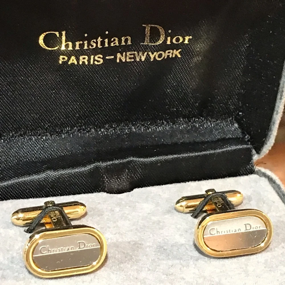 DIOR CD Logo Cuff Links in box 😍🔥